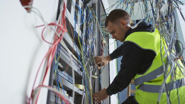 Skilled Electricians in Vancouver, WA for Quick Repairs